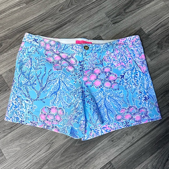 Lilly Pulitzer Pants - NWOT Lilly Pulitzer Callahan Knit Shorts 5 inch blue ibiza 10